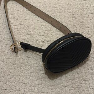 Steve Madden Black Quilted Fanny Pack